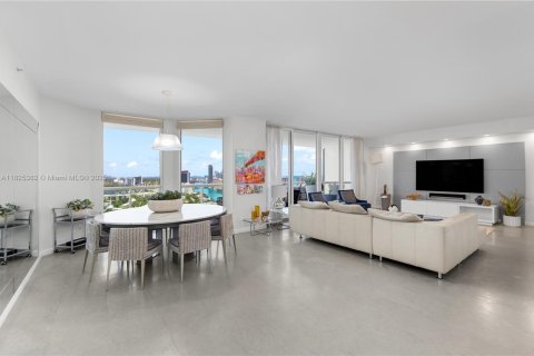 Condo in Aventura, Florida, 3 bedrooms  № 1938245 - photo 10