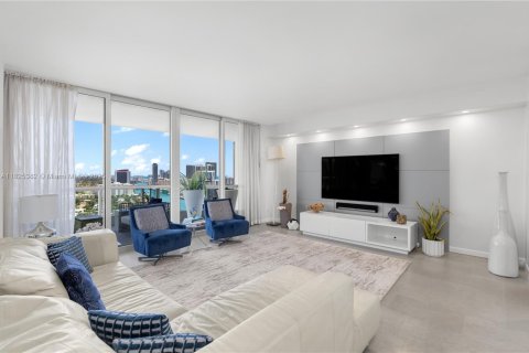 Copropriété à vendre à Aventura, Floride: 3 chambres, 246.84 m2 № 1938245 - photo 11