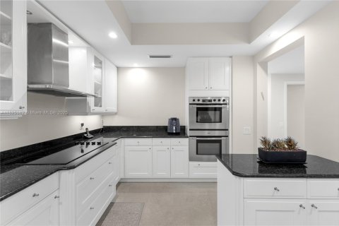 Copropriété à vendre à Aventura, Floride: 3 chambres, 246.84 m2 № 1938245 - photo 20
