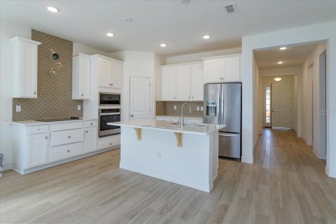 Casa en venta en Lady Lake, Florida, 3 dormitorios, 172.43 m2 № 1587434 - foto 3