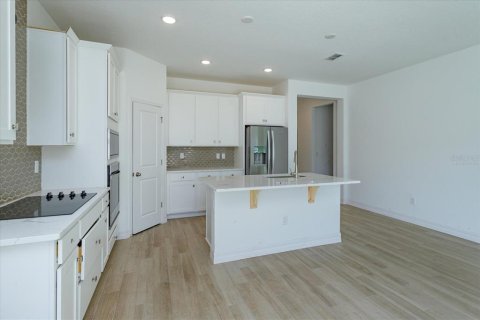 Casa en venta en Lady Lake, Florida, 3 dormitorios, 172.43 m2 № 1587434 - foto 4