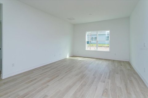 Casa en venta en Lady Lake, Florida, 3 dormitorios, 172.43 m2 № 1587434 - foto 6