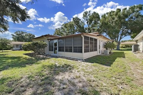 House in Palm Harbor, Florida 2 bedrooms, 119.66 sq.m. № 2200383 - photo 30