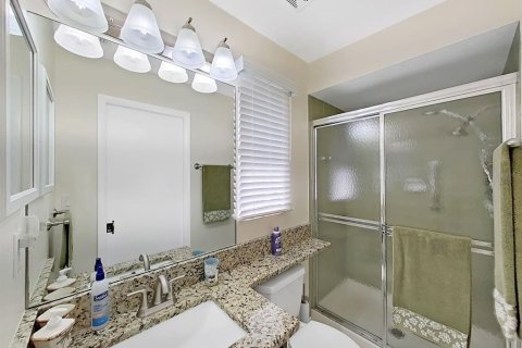 House in Palm Harbor, Florida 2 bedrooms, 119.66 sq.m. № 2200383 - photo 22