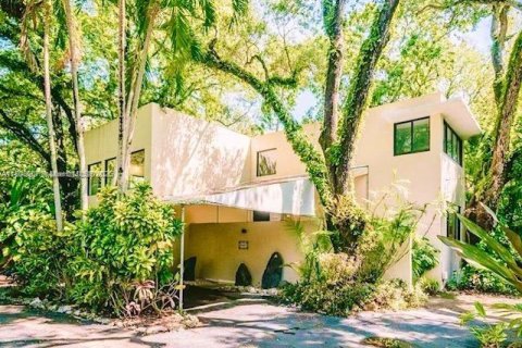 Casa en venta en Miami, Florida, 3 dormitorios, 189.61 m2 № 1864313 - foto 1