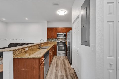 Купить виллу или дом в Мирамар, Флорида 3 спальни, 153.85м2, № 1943187 - фото 21