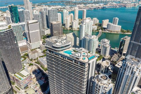 Copropriété à vendre à Miami, Floride: 3 chambres, 177.35 m2 № 2193321 - photo 27