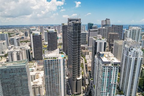 Copropriété à vendre à Miami, Floride: 3 chambres, 177.35 m2 № 2193321 - photo 25