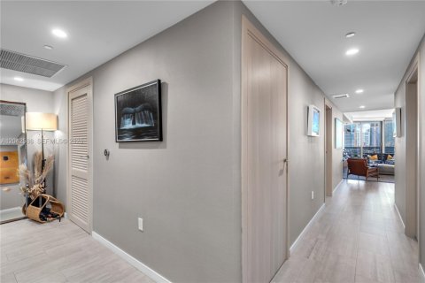 Copropriété à vendre à Miami, Floride: 3 chambres, 177.35 m2 № 2193321 - photo 10