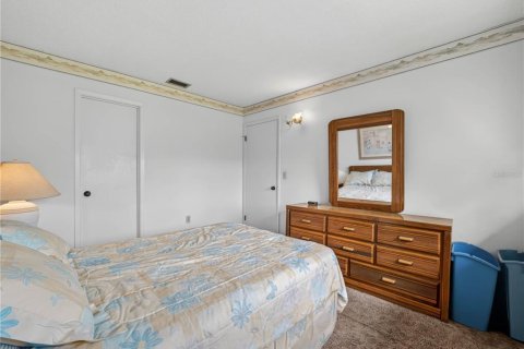 Condo in Winter Haven, Florida, 2 bedrooms  № 2093705 - photo 14