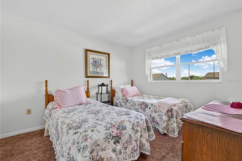 Condo in Winter Haven, Florida, 2 bedrooms  № 2093705 - photo 10