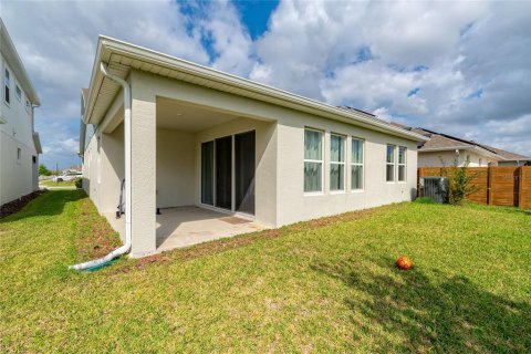 Villa ou maison à louer à Orlando, Floride: 4 chambres, 194.35 m2 № 2093496 - photo 5