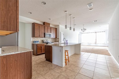 Villa ou maison à louer à Orlando, Floride: 4 chambres, 194.35 m2 № 2093496 - photo 30