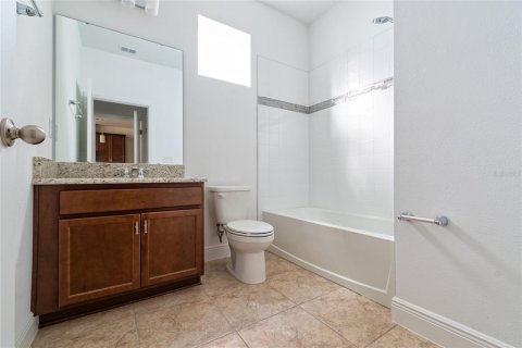 Villa ou maison à louer à Orlando, Floride: 4 chambres, 194.35 m2 № 2093496 - photo 21