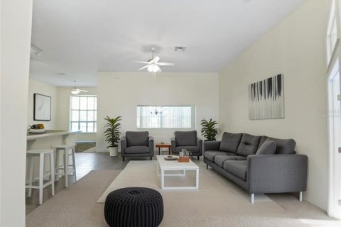 House in Ocala, Florida 3 bedrooms, 234.76 sq.m. № 1900288 - photo 11