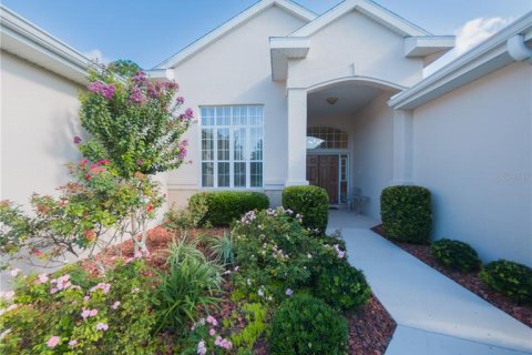 House in Ocala, Florida 3 bedrooms, 234.76 sq.m. № 1900288 - photo 8