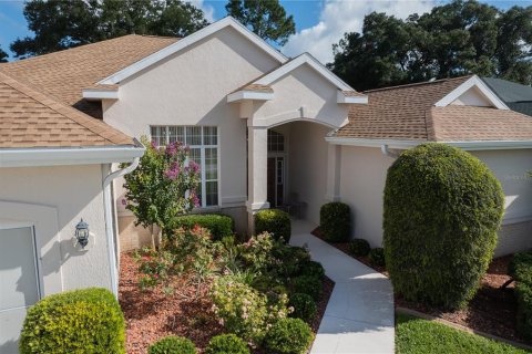 House in Ocala, Florida 3 bedrooms, 234.76 sq.m. № 1900288 - photo 3