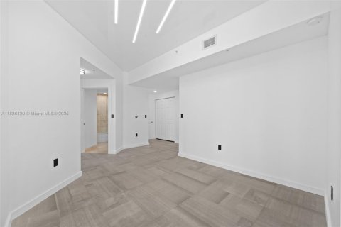 Copropriété à vendre à Hallandale Beach, Floride: 3 chambres, 159.33 m2 № 1800671 - photo 26
