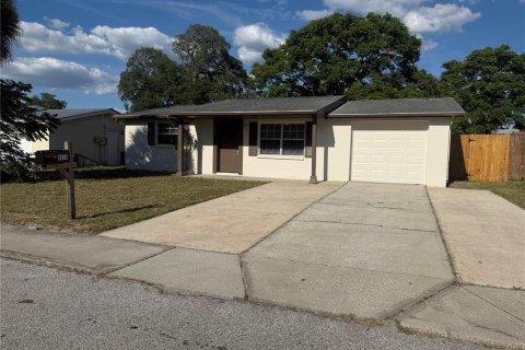 Casa en Port Richey, Florida 2 dormitorios, 69.12 m2 № 2150976