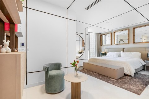 Снять в аренду кондоминиум в Майами, Флорида 3 спальни, 298.59м2, № 1989211 - фото 25