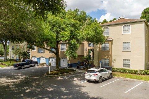 Condominio en venta en Orlando, Florida, 1 dormitorio, 78.22 m2 № 1511529 - foto 2