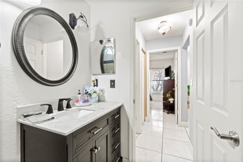 Condo in Kissimmee, Florida, 2 bedrooms  № 1895008 - photo 9