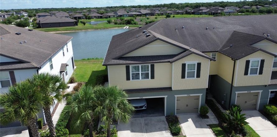 Townhouse in Riverview, Florida 3 bedrooms, 174.66 sq.m. № 2258884