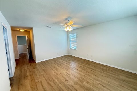 Townhouse in Riverview, Florida 3 bedrooms, 174.66 sq.m. № 2258884 - photo 26