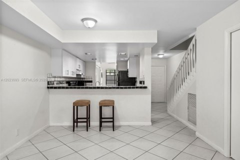Adosado en alquiler en Davie, Florida, 2 dormitorios, 123.37 m2 № 2168970 - foto 17