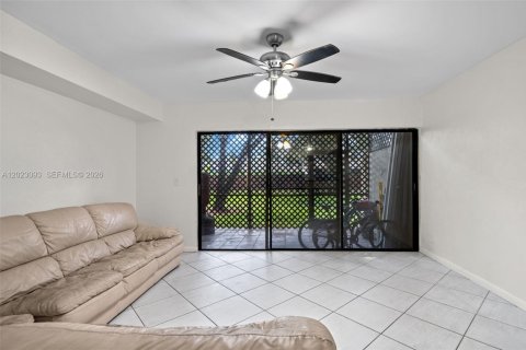 Adosado en alquiler en Davie, Florida, 2 dormitorios, 123.37 m2 № 2168970 - foto 15