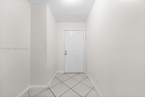 Adosado en alquiler en Davie, Florida, 2 dormitorios, 123.37 m2 № 2168970 - foto 4