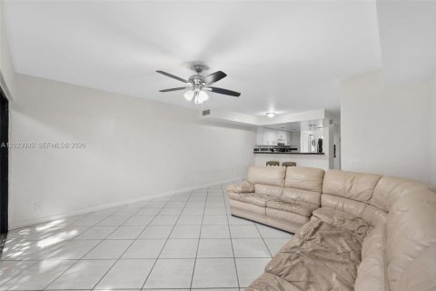 Adosado en alquiler en Davie, Florida, 2 dormitorios, 123.37 m2 № 2168970 - foto 20