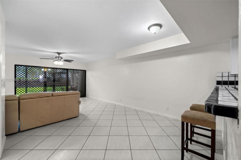 Adosado en alquiler en Davie, Florida, 2 dormitorios, 123.37 m2 № 2168970 - foto 10