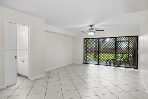 Adosado en alquiler en Davie, Florida, 2 dormitorios, 123.37 m2 № 2168970 - foto 13