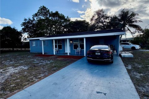 Villa ou maison à vendre à Oakland Park, Floride: 3 chambres, 117.43 m2 № 2268602 - photo 13