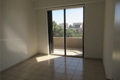 Снять в аренду кондоминиум в Ки-Бискейн, Флорида 2 спальни, 142.23м2, № 1989711 - фото 10