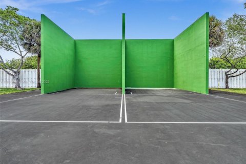 Купить виллу или дом в Майами, Флорида 4 спальни, 222.87м2, № 1825781 - фото 23