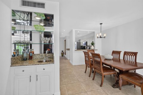 Adosado en venta en Fort Lauderdale, Florida, 2 dormitorios, 111.85 m2 № 2387008 - foto 13