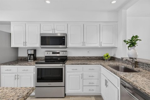 Adosado en venta en Fort Lauderdale, Florida, 2 dormitorios, 111.85 m2 № 2387008 - foto 8