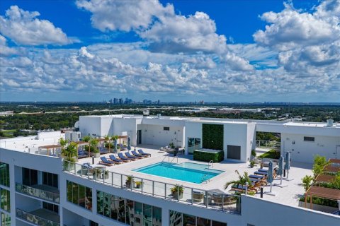 Condo à Tampa, Floride, 4 chambres  № 2420366