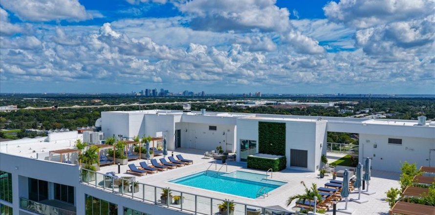 Condo à Tampa, Floride, 4 chambres № 2420366