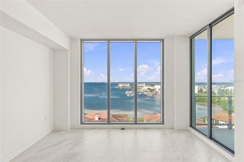 Copropriété à vendre à Tampa, Floride: 4 chambres, 247.68 m2 № 2420366 - photo 20