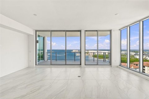 Copropriété à vendre à Tampa, Floride: 4 chambres, 247.68 m2 № 2420366 - photo 5