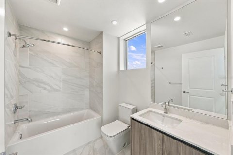 Copropriété à vendre à Tampa, Floride: 4 chambres, 247.68 m2 № 2420366 - photo 29