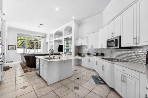 Villa ou maison à vendre à Lake Worth, Floride: 5 chambres, 286.14 m2 № 2431324 - photo 14