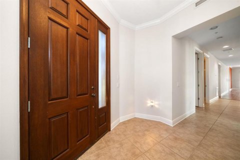Купить кондоминиум в Аполло-Бич, Флорида 8 комнат, 201.97м2, № 1391273 - фото 3