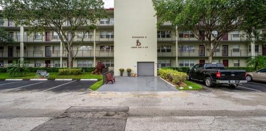 Condo à Pembroke Pines, Floride, 1 chambre  № 2169587