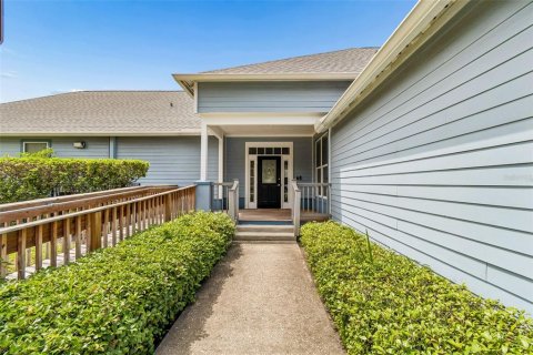 Commercial property in Tampa, Florida 335.84 sq.m. № 2212035 - photo 12