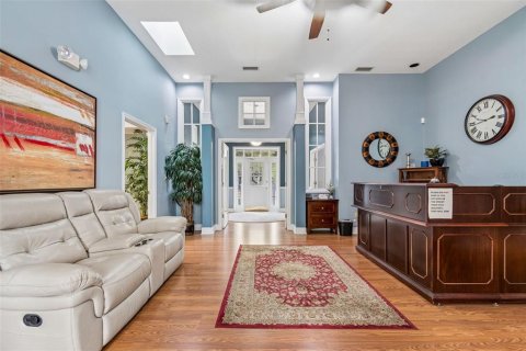 Commercial property in Tampa, Florida 335.84 sq.m. № 2212035 - photo 24
