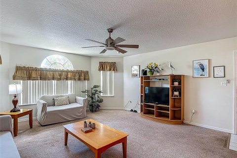 Condo in Kissimmee, Florida, 3 bedrooms  № 1813450 - photo 16